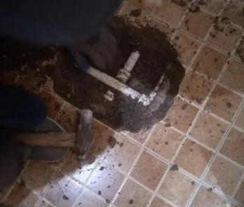 漠河卫生间漏水维修公司为您分享下卫生间渗水如何处理及注意事项