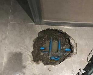 漠河阳台漏水维修公司分享下暖气管道漏水的原因有哪些